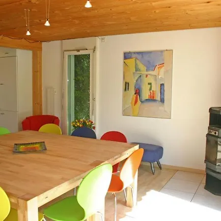 Sleeps 8 Wifi بيت للعطل Steffisburg