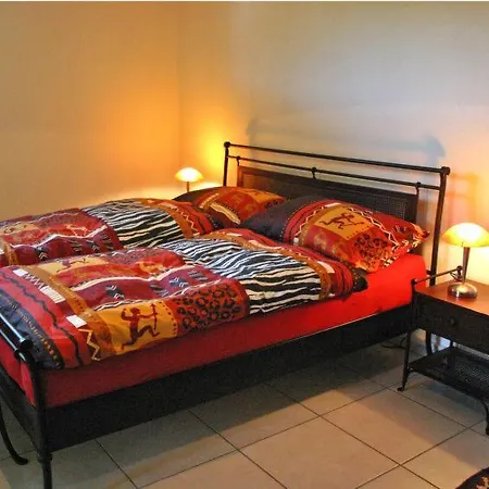 Feriehus Sleeps 8 Wifi Steffisburg